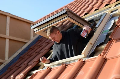 Pose de fenêtres de toit Velux à Franxault